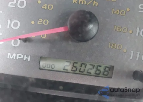 2004 Toyota Sequoia Limited V8 z USA, uszkodzony, nr VIN 5TDBT48A04S225980